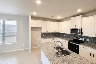 5601 Portola Ln, Denton, TX 76208 - Photo 13