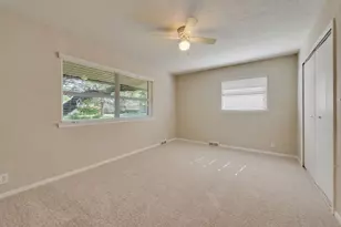 3662 Weeburn Dr, Dallas, TX 75229 - Photo 25