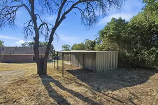 328 Silver Ln, Azle, TX 76020 - Photo 37
