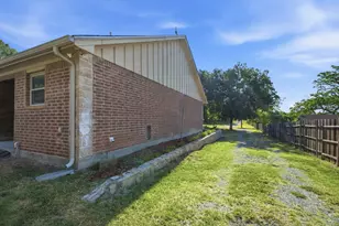 328 Silver Ln, Azle, TX 76020 - Photo 33