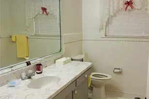 708 N Trinity St, Whitney, TX 76692 - Photo 17