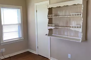 1910 N Travis St, Sherman, TX 75092 - Photo 17