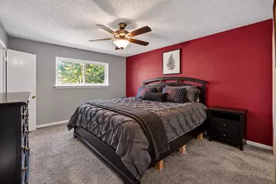 850 Frances Drive, Grand Prairie, TX 75052 - Photo 13