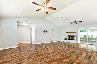 909 N Dove Road, Grapevine, TX 76051 - Photo 5