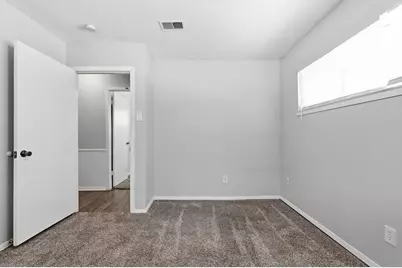 417 Lakeside Drive, Irving, TX 75062 - Photo 27