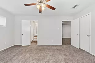417 Lakeside Dr, Irving, TX 75062 - Photo 21