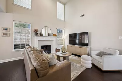 9028 Clearhurst Drive, Dallas, TX 75238 - Photo 5