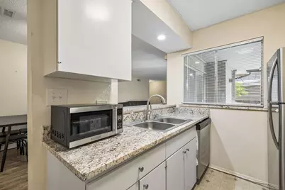 5138 Amesbury Drive #211, Dallas, TX 75206 - Photo 7