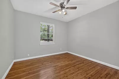 900 NW 11th Street, Mineral Wells, TX 76067 - Photo 17