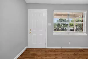900 NW 11th St, Mineral Wells, TX 76067 - Photo 7
