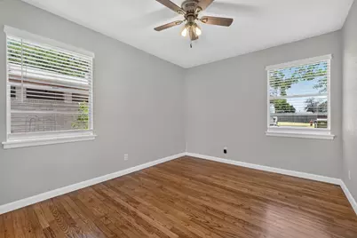 900 NW 11th Street, Mineral Wells, TX 76067 - Photo 21