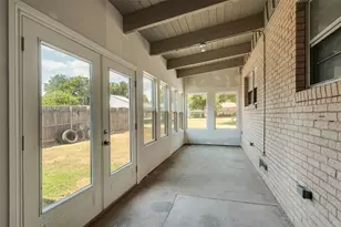 502 W Texas Ave, Iowa Park, TX 76367 - Photo 29