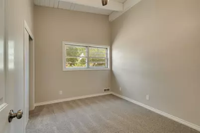 502 W Texas Avenue, Iowa Park, TX 76367 - Photo 21