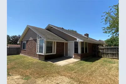 4370 Ashley Lane, Grand Prairie, TX 75052 - Photo 17