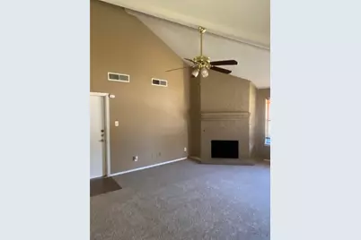 4370 Ashley Lane, Grand Prairie, TX 75052 - Photo 3
