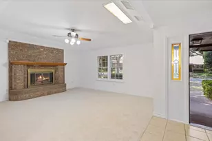 5850 Westhaven Dr, Fort Worth, TX 76132 - Photo 7