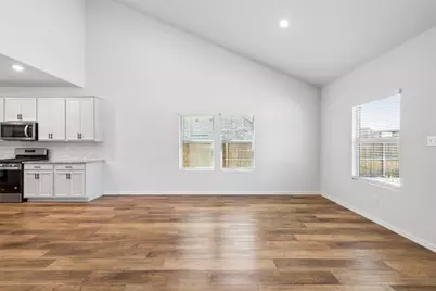 10105 Lakemont Drive, Fort Worth, TX 76131 - Photo 13