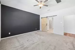 10105 Lakemont Dr, Fort Worth, TX 76131 - Photo 17