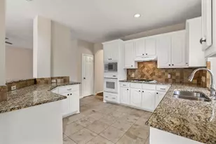 2810 Glenwick Ct, Richardson, TX 75082 - Photo 39