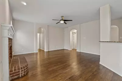 2810 Glenwick Court, Richardson, TX 75082 - Photo 35