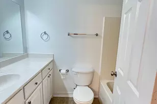403 W Oak St, Decatur, TX 76234 - Photo 9