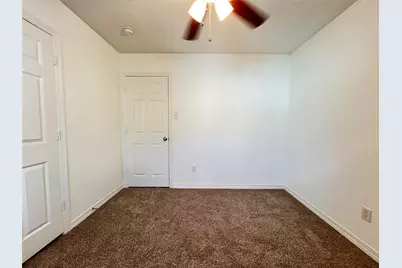 403 W Oak Street, Decatur, TX 76234 - Photo 11