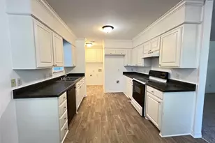 403 W Oak St, Decatur, TX 76234 - Photo 5