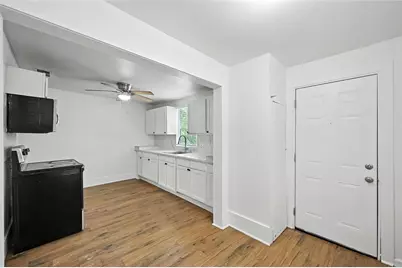 903 W Baker Street, Denison, TX 75020 - Photo 5