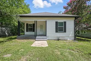 903 W Baker St, Denison, TX 75020 - Photo 1