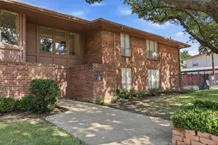 10526 Stone Canyon Rd, Dallas, TX 75230 - Photo 19