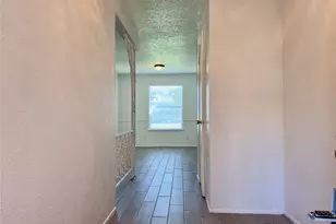 6032 Westridge Ln, Fort Worth, TX 76116 - Photo 5