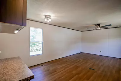912 Pease River Drive, Granbury, TX 76048 - Photo 17