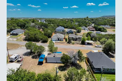912 Pease River Drive, Granbury, TX 76048 - Photo 39