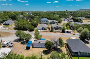 912 Pease River Dr, Granbury, TX 76048 - Photo 39