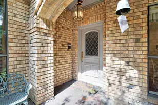 16046 Chalfont Cir, Dallas, TX 75248 - Photo 3