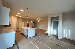 10145 Birchpoint Dr, Fort Worth, TX 76108 - Photo 9