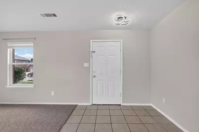 2427 Arroyo Springs Drive, Grand Prairie, TX 75052 - Photo 3