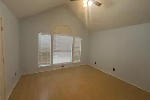 2114 Montclair Ln, Lewisville, TX 75067 - Photo 9