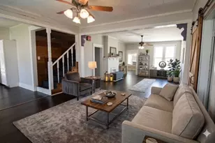 215 E 11th St, Bonham, TX 75418 - Photo 3