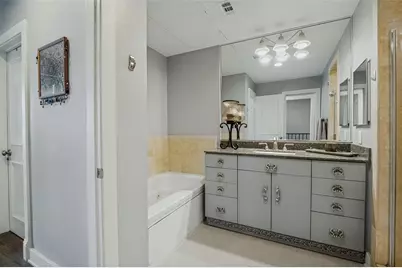 5055 Addison Circle #423, Addison, TX 75001 - Photo 17