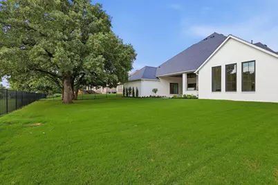 4500 Saddlewood Drive, Flower Mound, TX 75028 - Photo 35