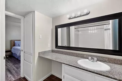 9611 Walnut Street #1105, Dallas, TX 75243 - Photo 9