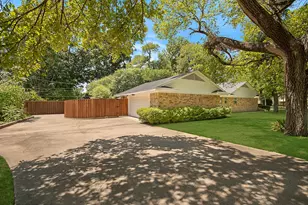 1049 Forest Grove Dr, Dallas, TX 75218 - Photo 35