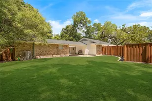1049 Forest Grove Dr, Dallas, TX 75218 - Photo 27