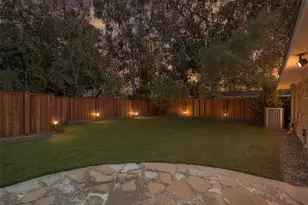 1049 Forest Grove Dr, Dallas, TX 75218 - Photo 29