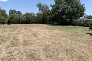 312 Ralph St, White Settlement, TX 76108 - Photo 11