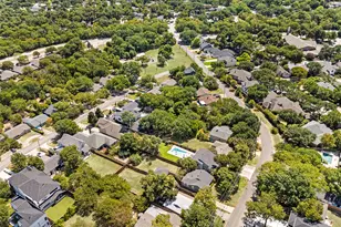 10357 Country Club Dr, Dallas, TX 75218 - Photo 9