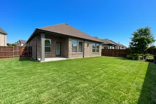 1804 Welker Dr, Van Alstyne, TX 75495 - Photo 5