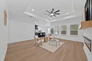 805 Tierney Rd, Fort Worth, TX 76112 - Photo 7