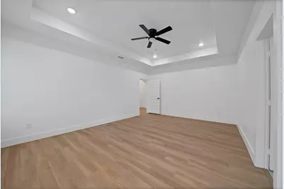 805 Tierney Road, Fort Worth, TX 76112 - Photo 17